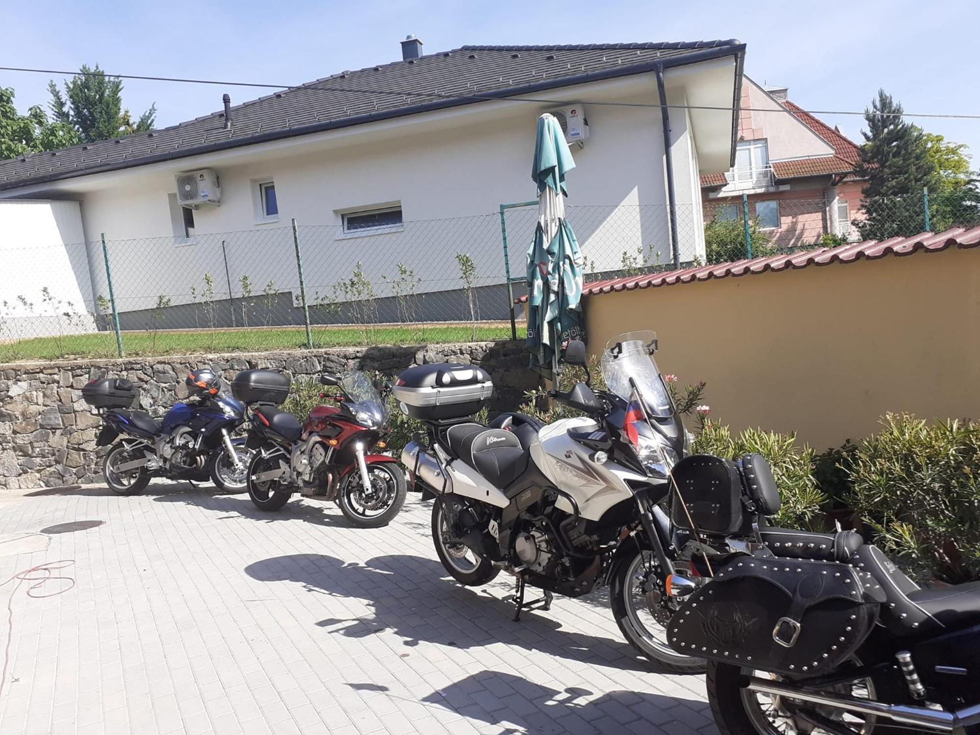 Diana Fogado Bed & Breakfast Keszthely Exterior photo